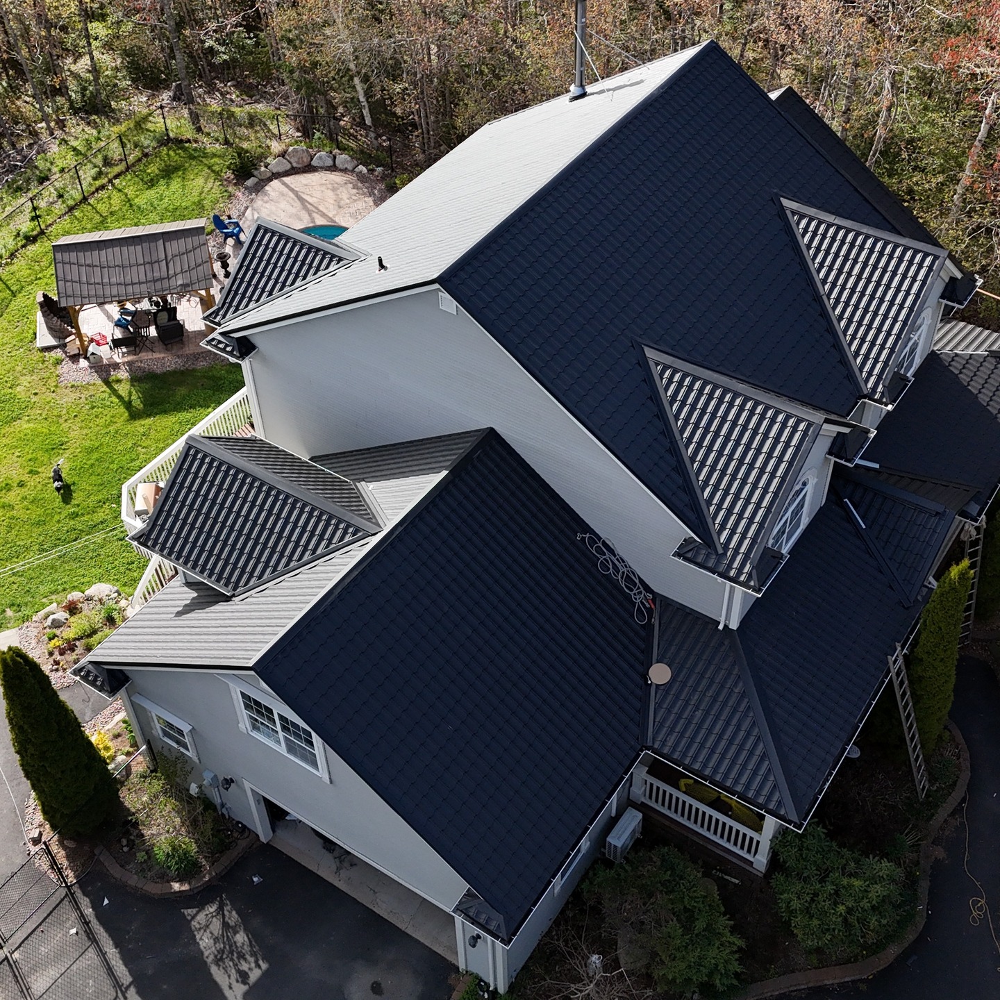 WB Construction metal roof project